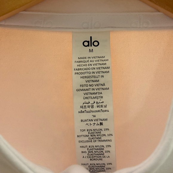 🤍🔥ALO Yoga Women's White Utility Jacket - Picture 9 of 9